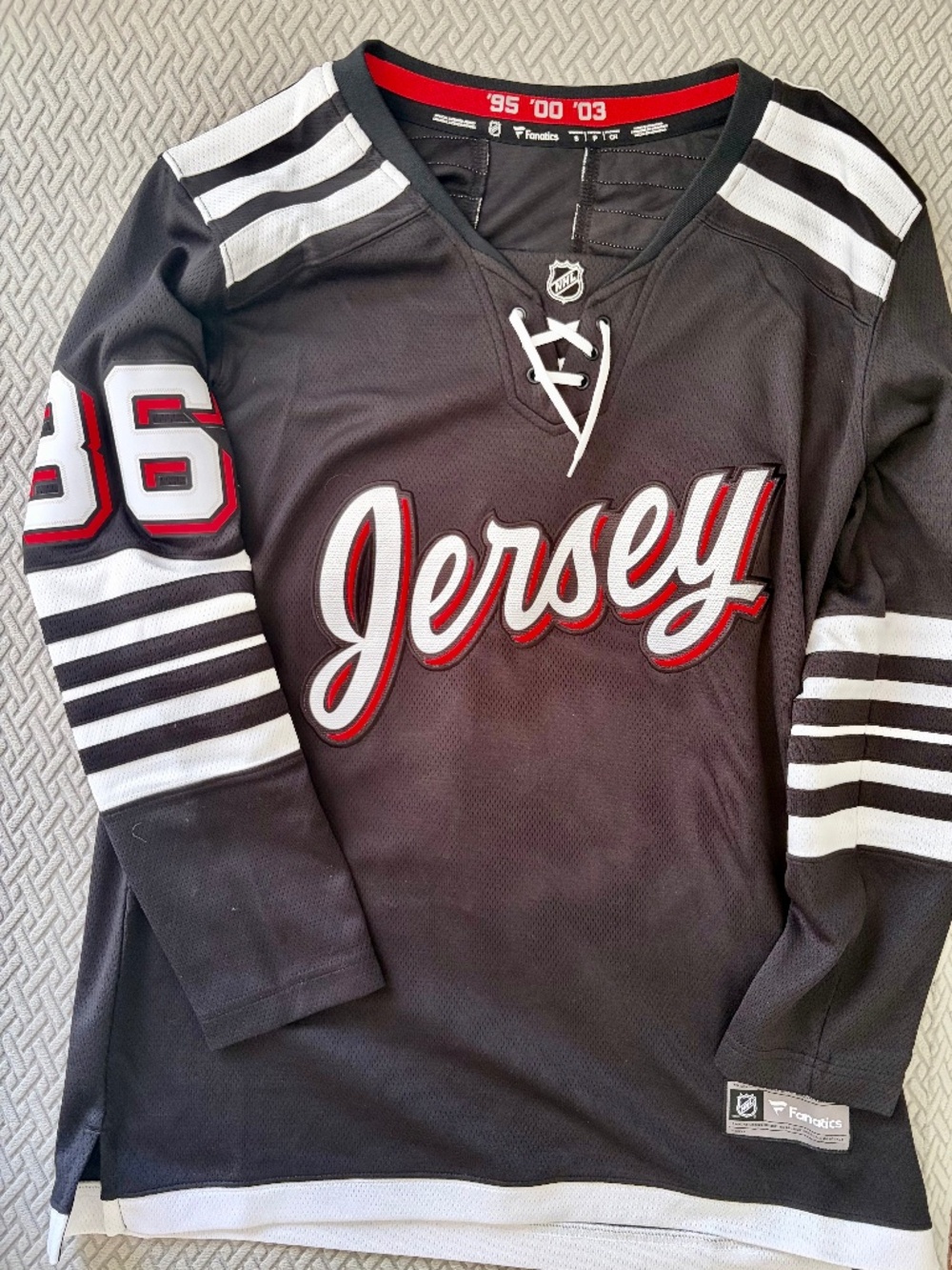 Women’s New Jersey Devils, Hughes 86